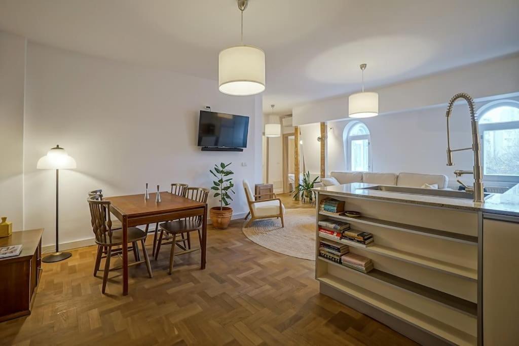 Central Apartment - Nido'S Area Букурещ Екстериор снимка