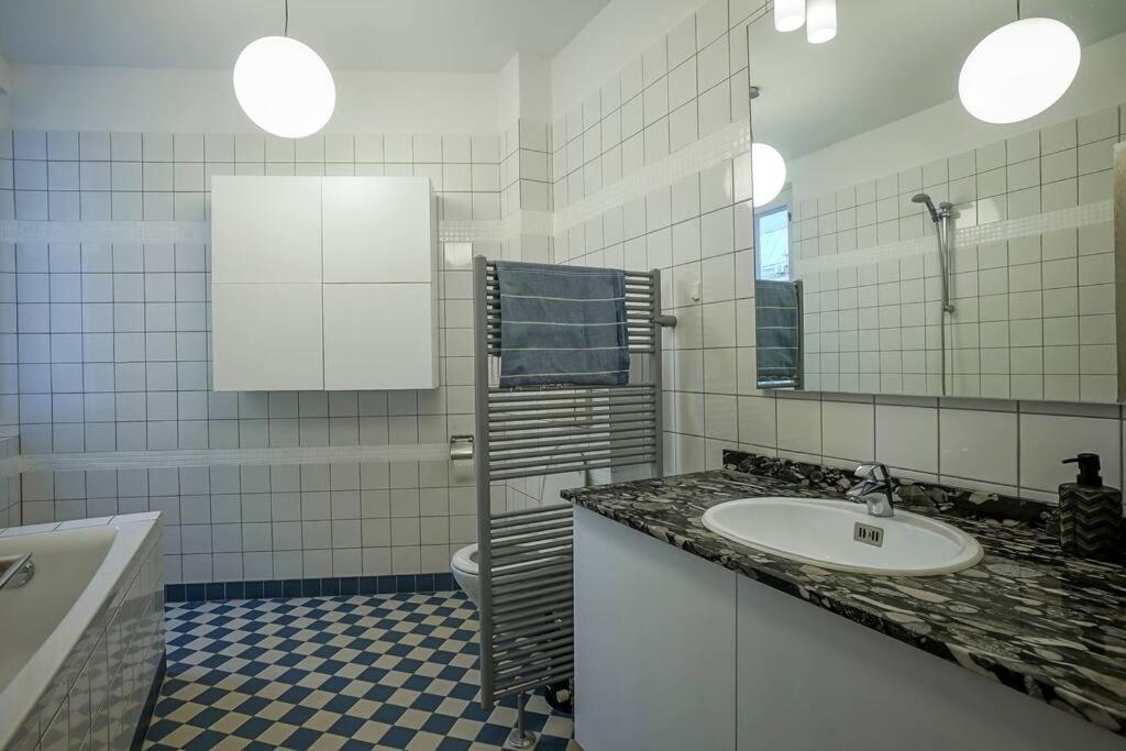Central Apartment - Nido'S Area Букурещ Екстериор снимка